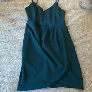 Perfect for Greek life events. fitted yet not skin tight. Super flattering